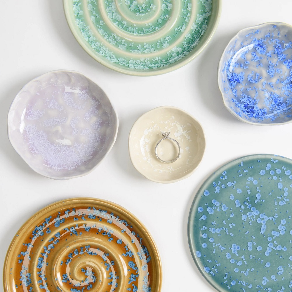 glazing ceramics
