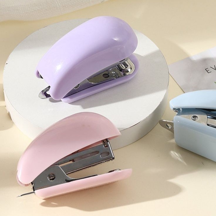 mini stapler