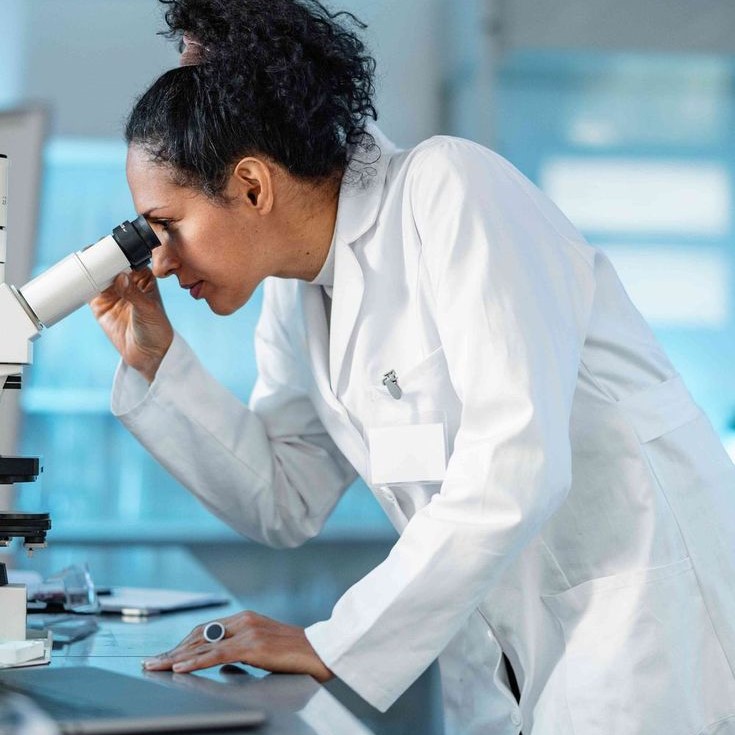 what is resolution in microscope