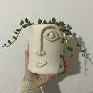 does modeling clay dry