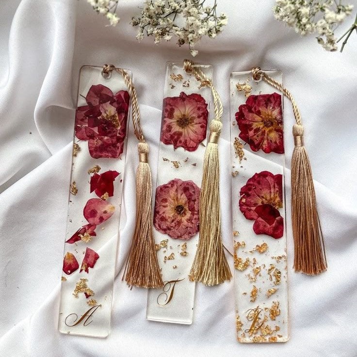 pressed flower bookmark