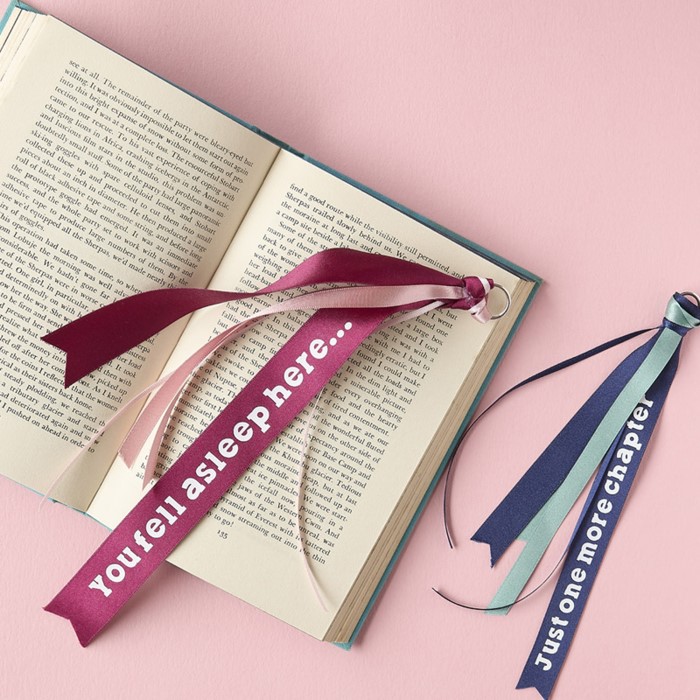 ribbon bookmark