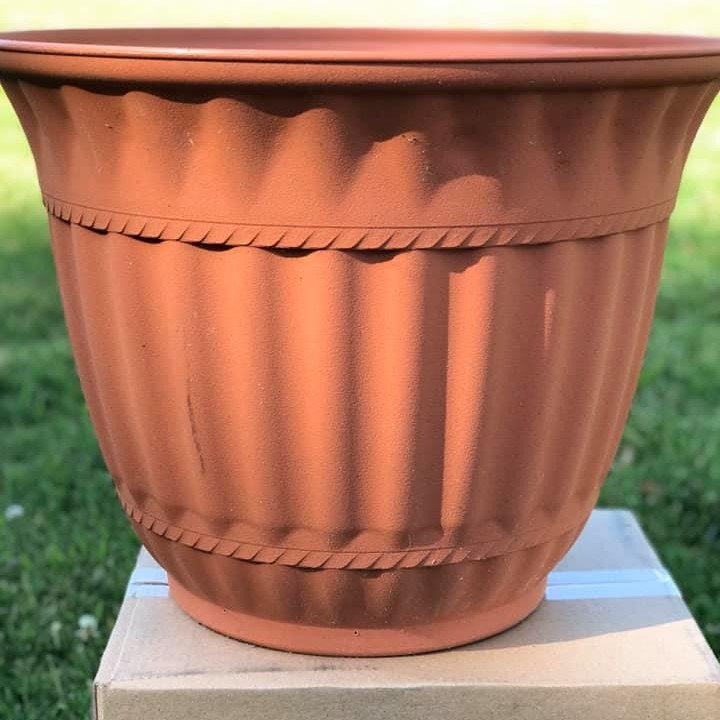 terracotta spray paint