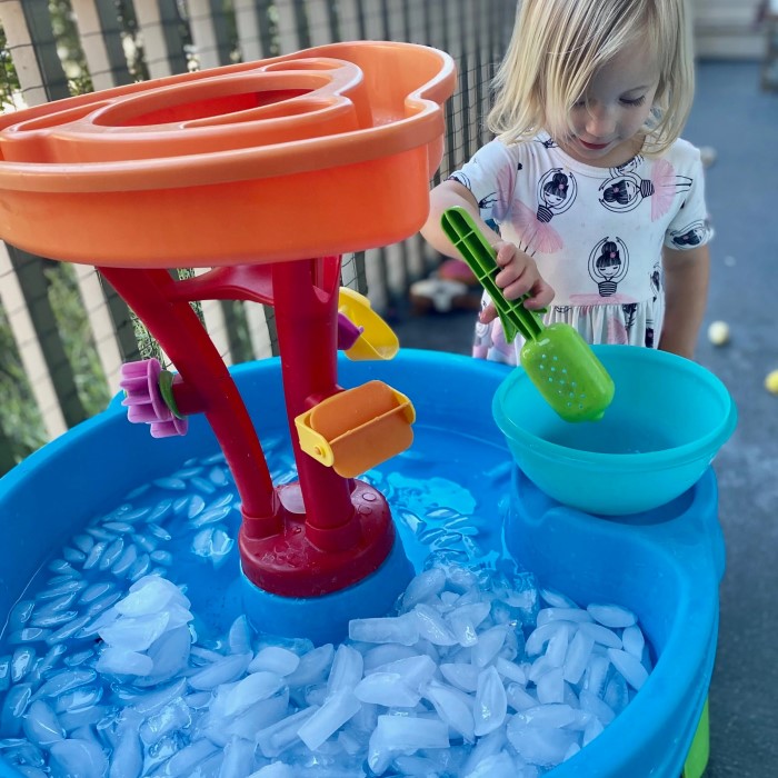water sensory table