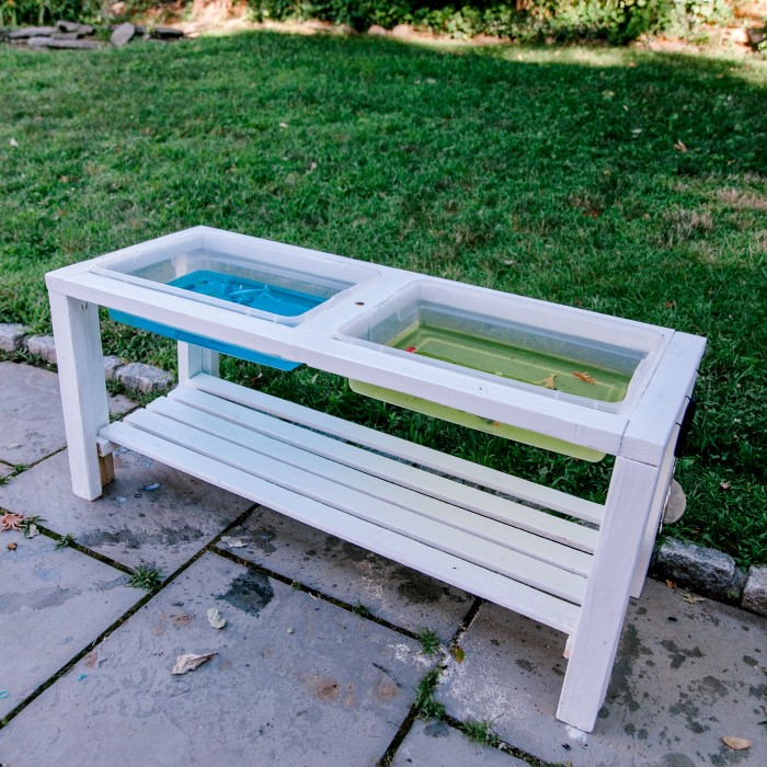 water sensory table
