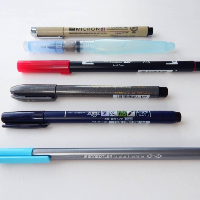 can you bring a pen on a plane