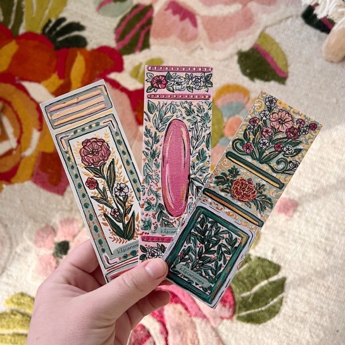 bookmark paper