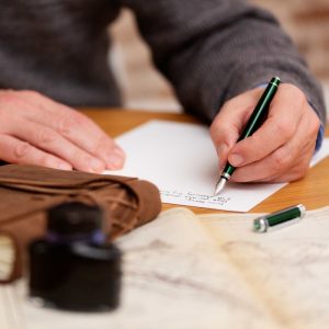 how to write with a fountain pen