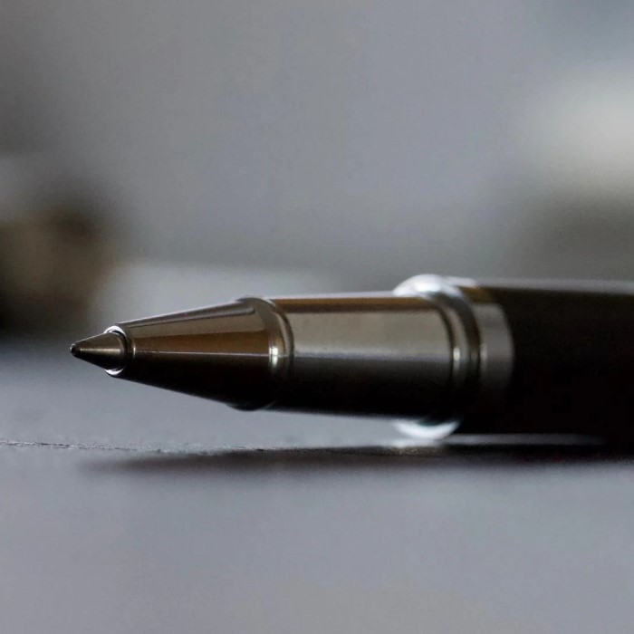 when was the ballpoint pen invented