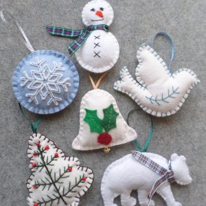 diy felt christmas ornaments