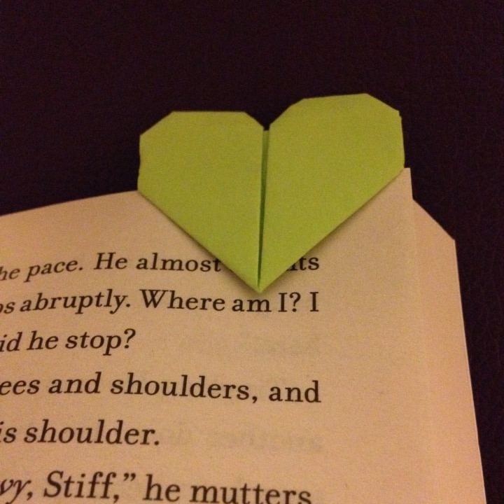 how to make a heart with a sticky note