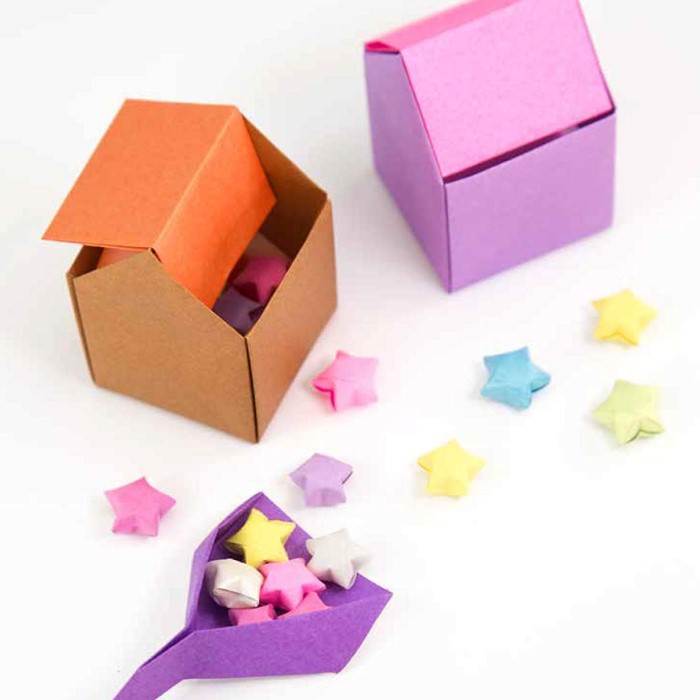 step by step sticky note origami