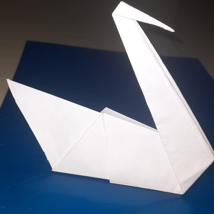 how to make an origami swan