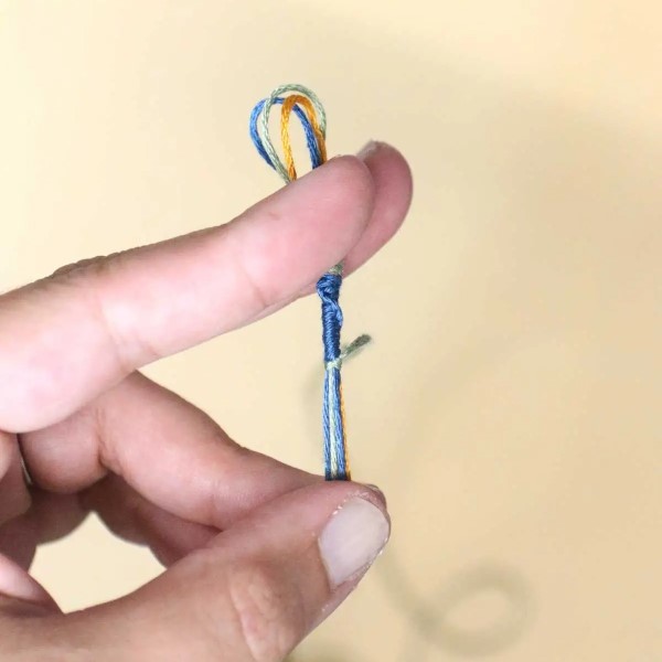 how to make string bracelets