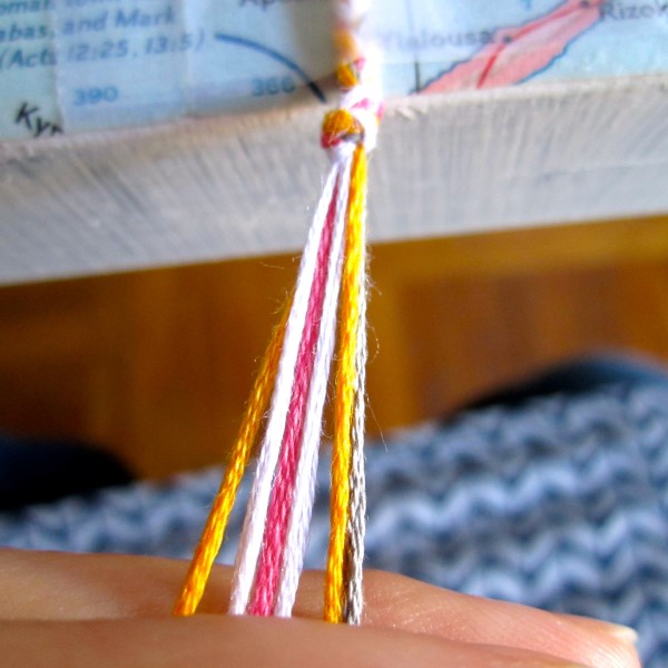 how to make string bracelets
