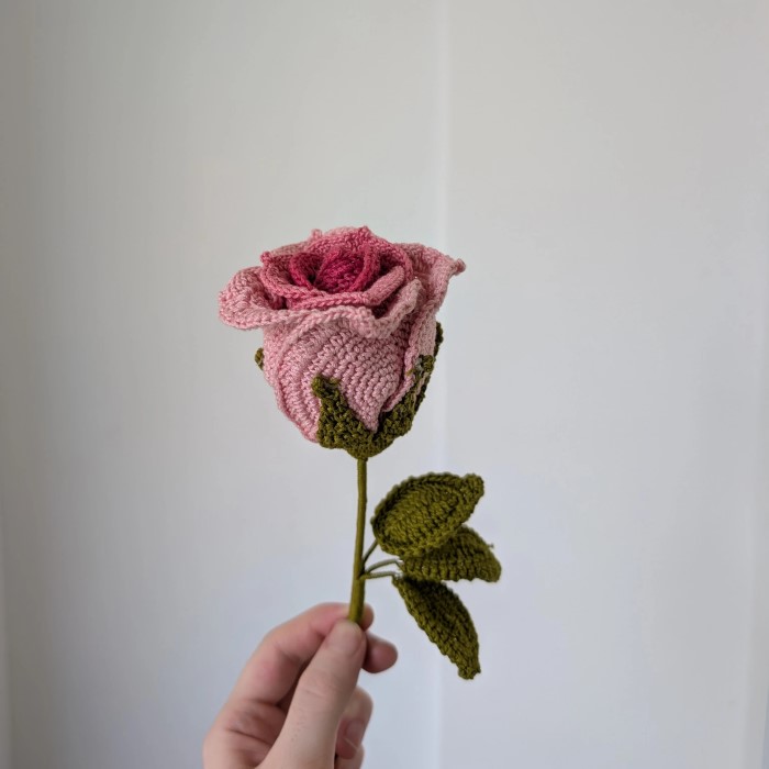 crochet rose