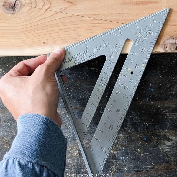 how to use a speed square