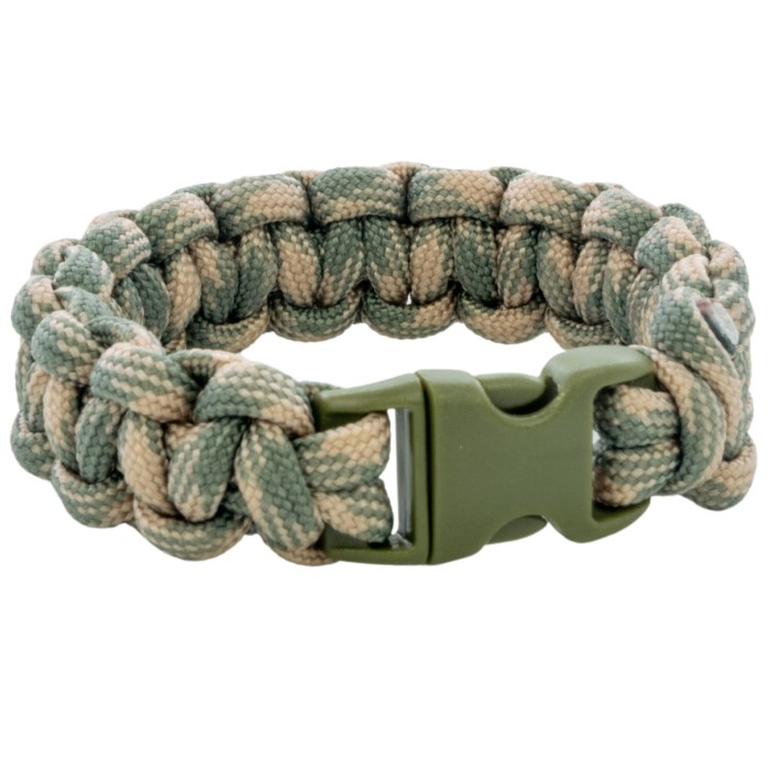paracord bracelet